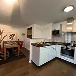 דירה Walensee Apartment, & Alpine Dream *