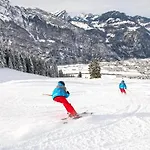 Walensee Apartment, & Alpine Dream דירה אונטרטרזן